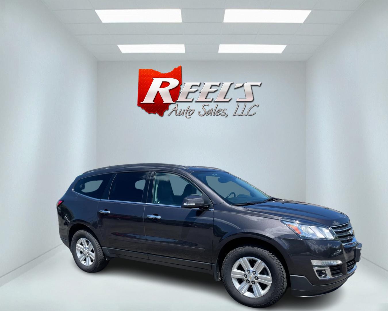 2014 Gray /Black Chevrolet Traverse 2LT AWD (1GNKVHKD9EJ) with an 3.6L V6 DOHC 24V engine, 6-Speed Automatic transmission, located at 11115 Chardon Rd. , Chardon, OH, 44024, (440) 214-9705, 41.580246, -81.241943 - Photo#3